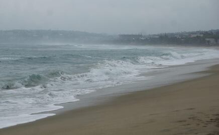 Advierten sobre formación de otro ciclón frente a costas de Oaxaca; “Erick” se debilita a baja presión remanente sobre Guerrero