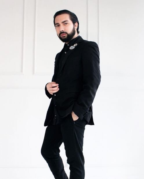 Entrevista: Él es el diseñador mexicano que vistió a Rosé de Blackpink
