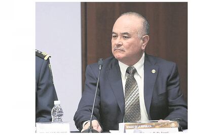 Ernesto Ruffo se baja de contienda panista