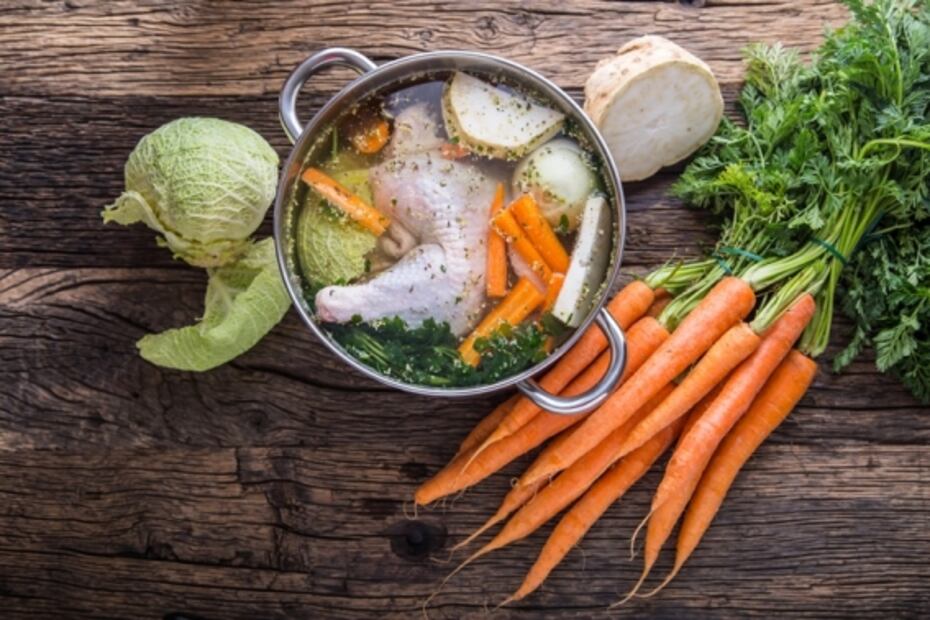Aprende a preparar fondos de res, pollo y pescado