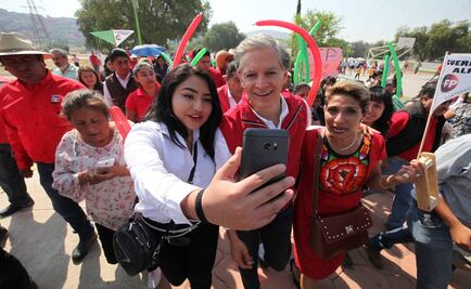 Alfredo Del Mazo ofrece Universidad en Teoloyucan