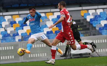 Goleada del Napoli a la Fiorentina en el estadio Diego Armando Maradona