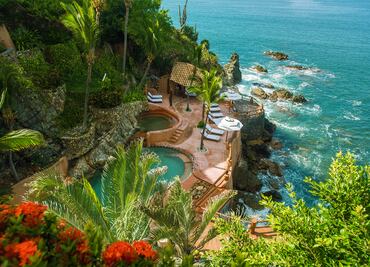 Este hotel en Zihuatanejo te hará sentir estrella de Hollywood