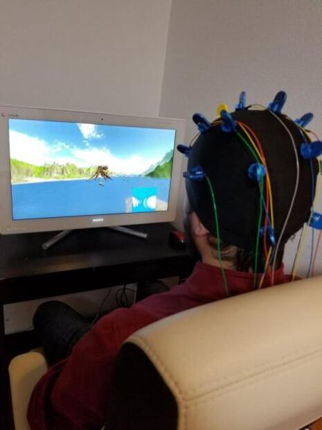 Mexicano triunfa con neurotecnología en Japón