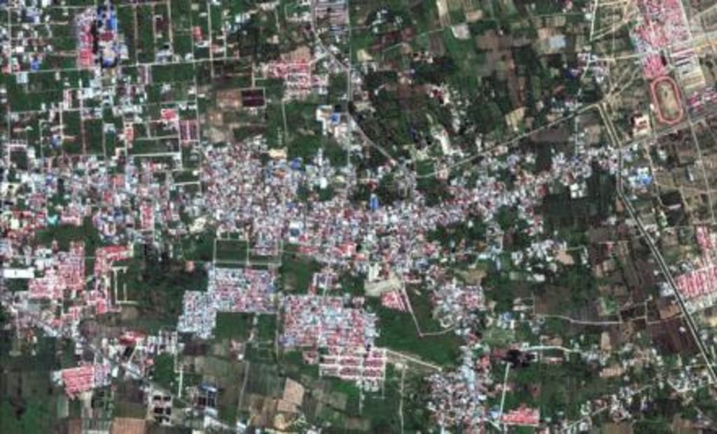 ​Captan antes y después de localidad de Indonesia tras sismo y tsunami