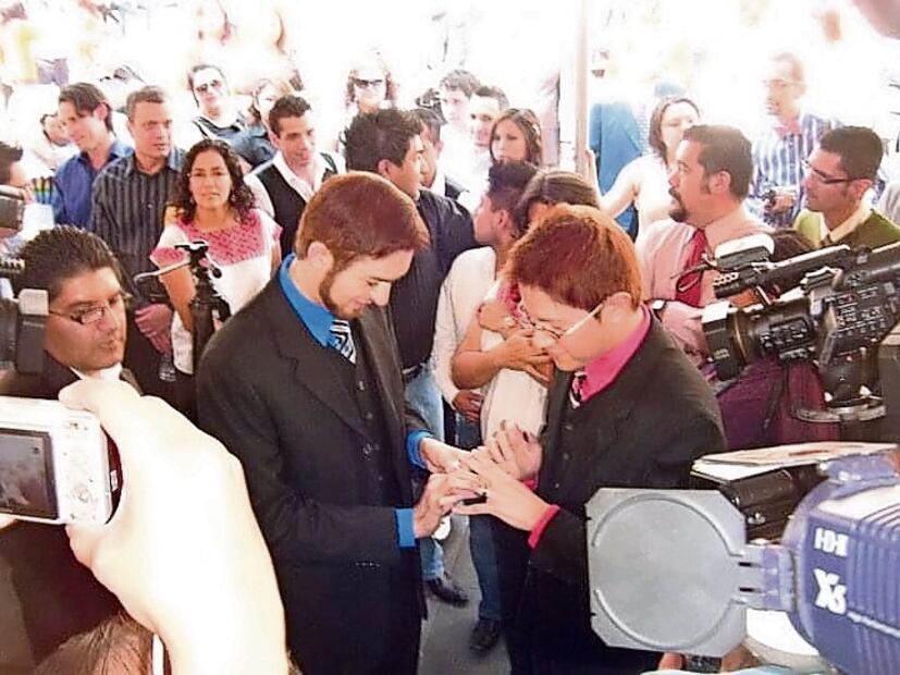 La pareja inició su noviazgo hace 19 años en el municipio de San Nicolás de los Garza. Foto: Manuel Vázquez EL UNIVERSAL