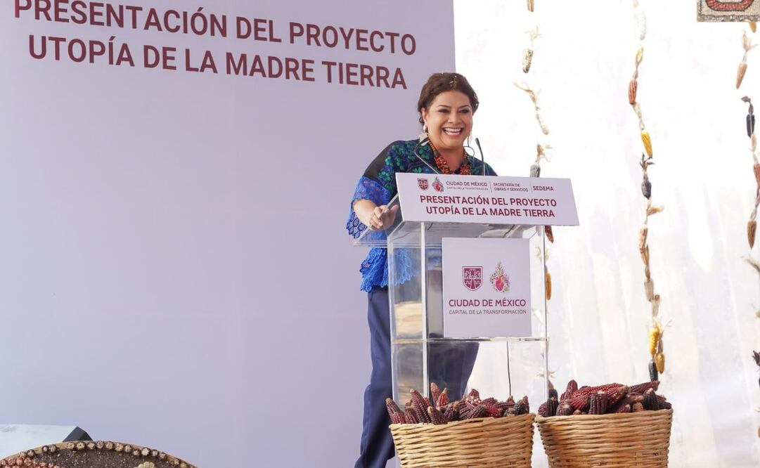 Clara Brugada promete mejorar iluminación, seguridad y educación en San Miguel Topilejo, Tlalpan (22/04/2025). Foto: Especial