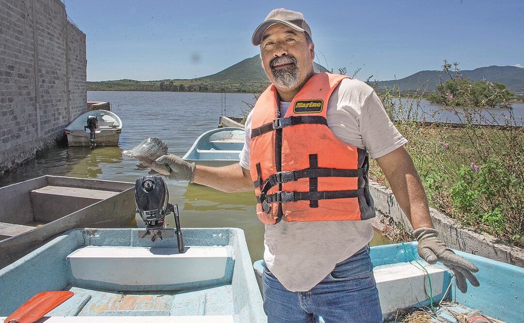 José Esteban confía en que cuando pasen las lluvias y con la cercanía del fin de año, la gente vuelva a los restaurantes. Foto: Mitzi Olvera. EL UNIVERSAL
