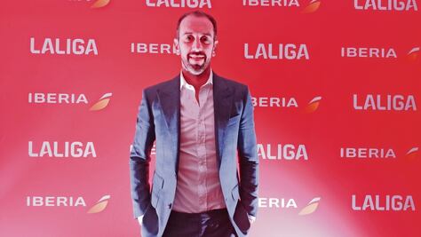 Diego Godín aplaude el regreso de México a la Copa América