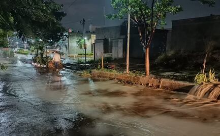 Lluvias dañan suministro eléctrico e inundan viviendas en Tuxtla Gutiérrez, Chiapas