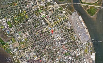 Reportan tiroteo en Charleston; agresor toma rehenes