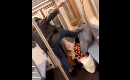 Detienen a hombre que golpeó a anciana en metro de Nueva York