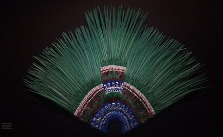 Activista buscará recuperar el penacho de Moctezuma