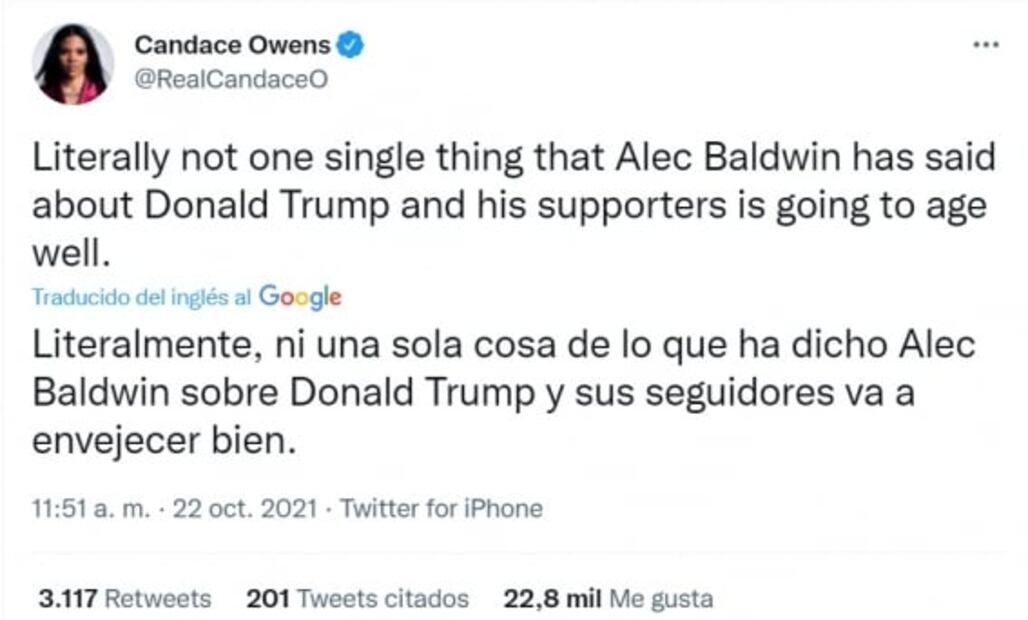 Tras tiroteo fatal, enemigos políticos ridiculizan a Alec Baldwin