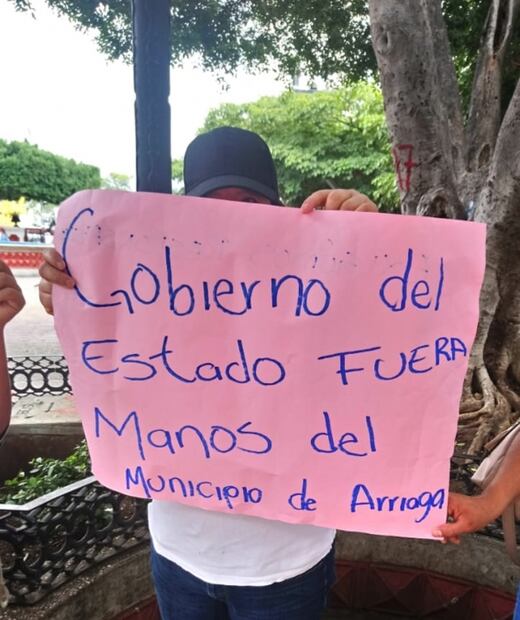 Protestan a favor de que primer regidor asuma la alcaldía de Arriaga, Chiapas