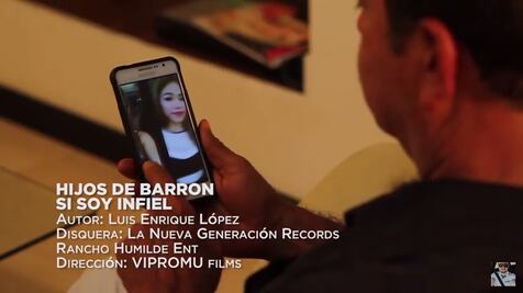Candidato en Sinaloa sale de extra en videoclip grupero
