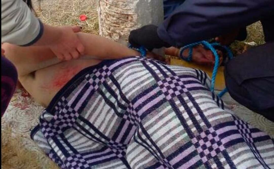 Tras varias horas de negociación, el sujeto fue entregado a la autoridad. /Donorath Mota López - EL UNIVERSAL