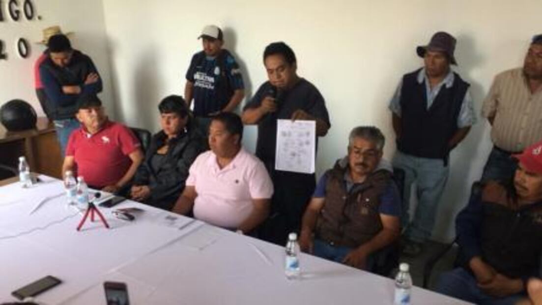 Delegados de Ixmiquilpan rechazan apoyo al diputado Cipriano Charrez