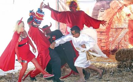 Mexico's pastorelas retell the nativity with a comic twist