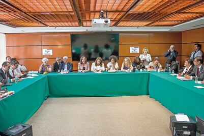 Morena remodelará oficinas de diputados 