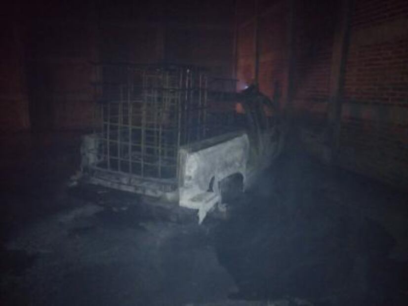 Se incendia bodega donde almacenaban combustible en Michoacán
