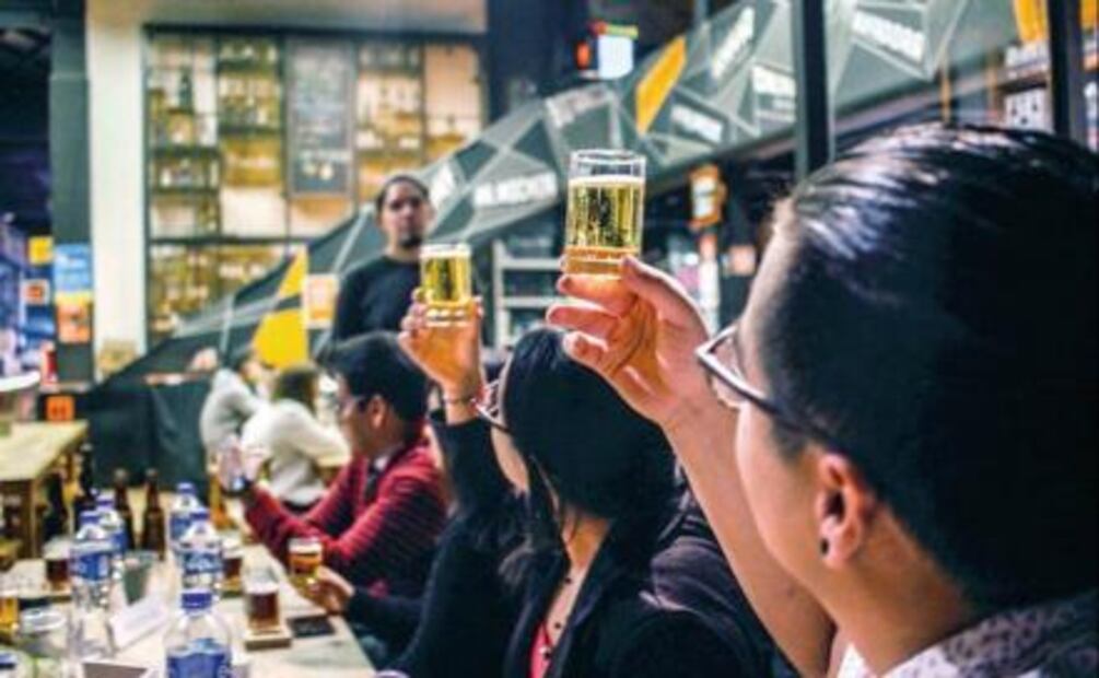 Mexicanos mayores de 40 años los más cerveceros