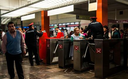 Detienen a 7 con documentos falsos en Metro Insurgentes