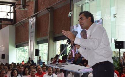 Pide Ochoa Reza a priístas combatir la corrupción