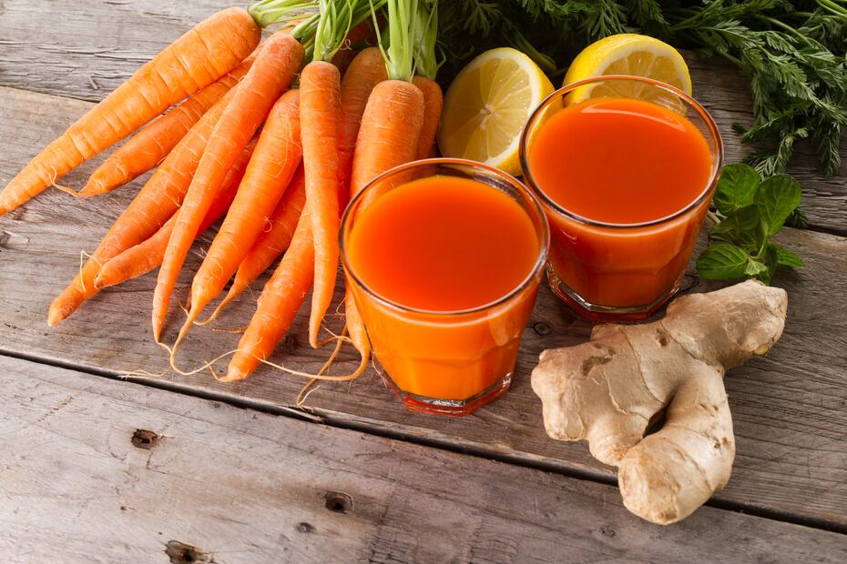 Disfruta de los beneficios de ambos ingredientes en forma de bebida refrescante. Foto: Freepik