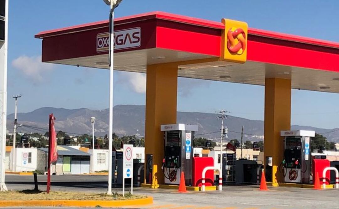 Gasolinera OXXO en Hidalgo (Dinorath Mota, EL UNIVERSAL)