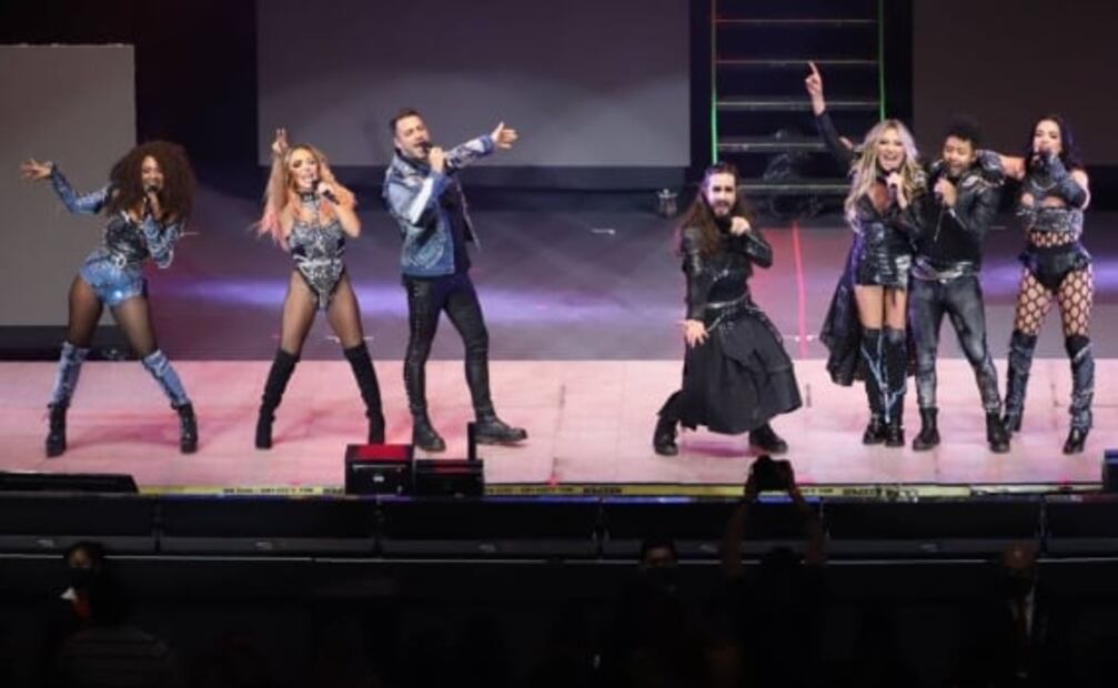 OV7 llena de energía el Auditorio Nacional con el festejos de sus 30 años