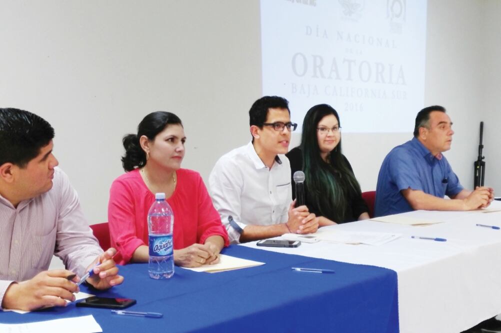 Ganadores de certámenes de oratoria de Baja California Sur alentaron a los jóvenes a prepararse con rigor en esta disciplina (GLADYS NAVARRO. EL UNIVERSAL)