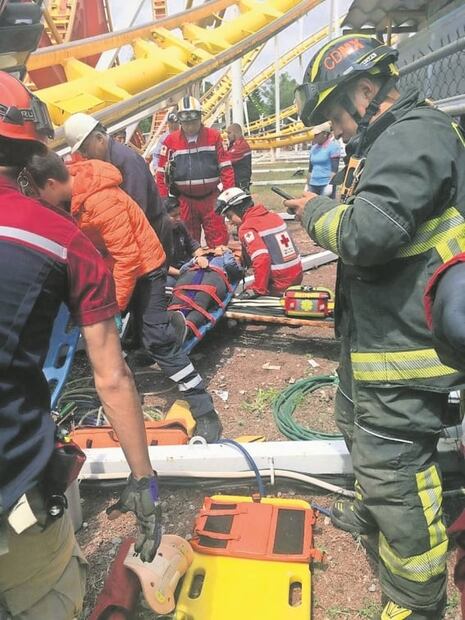 Mueren dos por falla mecánica en juego de La Feria
