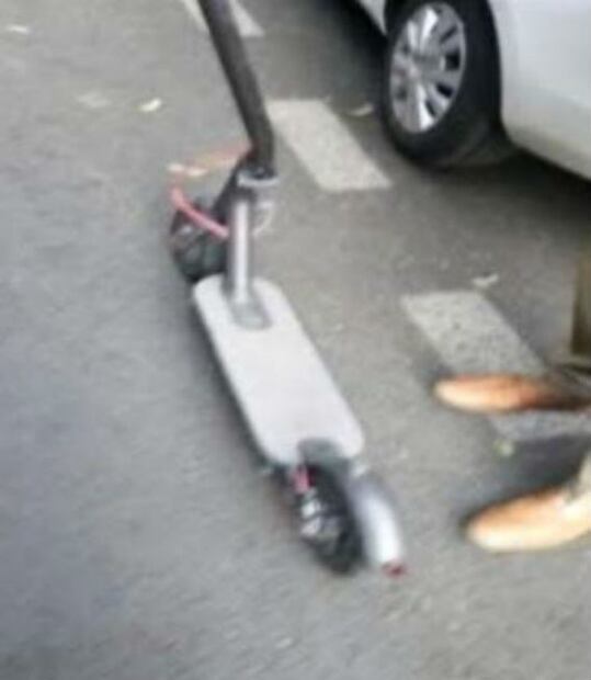 Así es el scooter del joven embestido por auto en calles de la colonia Roma 