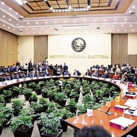 INE interpondrá controversia ante la Corte