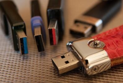 ¿Cómo saber si un USB fue manipulado por hackers?