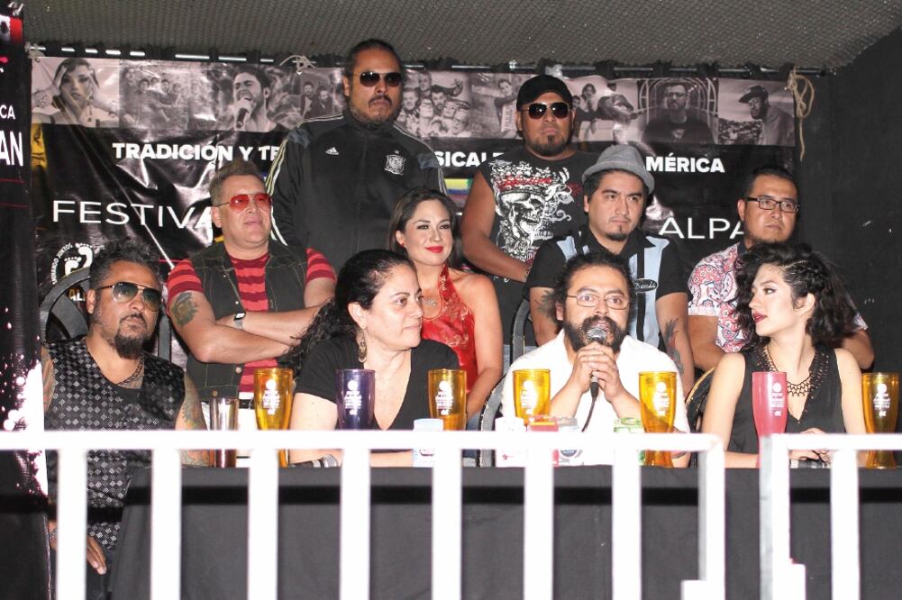 En su conferencia y prefiesta anunciaron que actuarán durante 11 horas en el Deportivo Vivanco (AGUSTÍN SALINAS. EL UNIVERSAL)