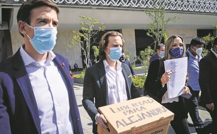 Familia política documenta transferencias de 7.9 mdd de Gertz