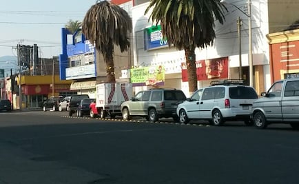 Reportan largas filas en gasolineras de Michoacán
