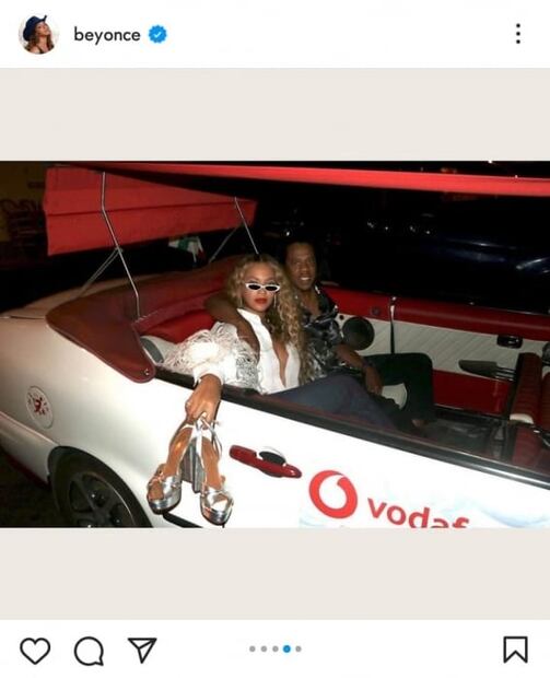 Beyoncé trae de regreso los jeans acampanados y te enseña cómo usarlos este 2021