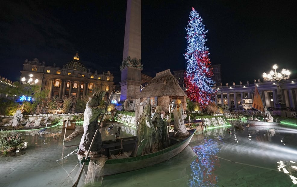 Encendido del árbol de Navidad del Vaticano. Foto: AP