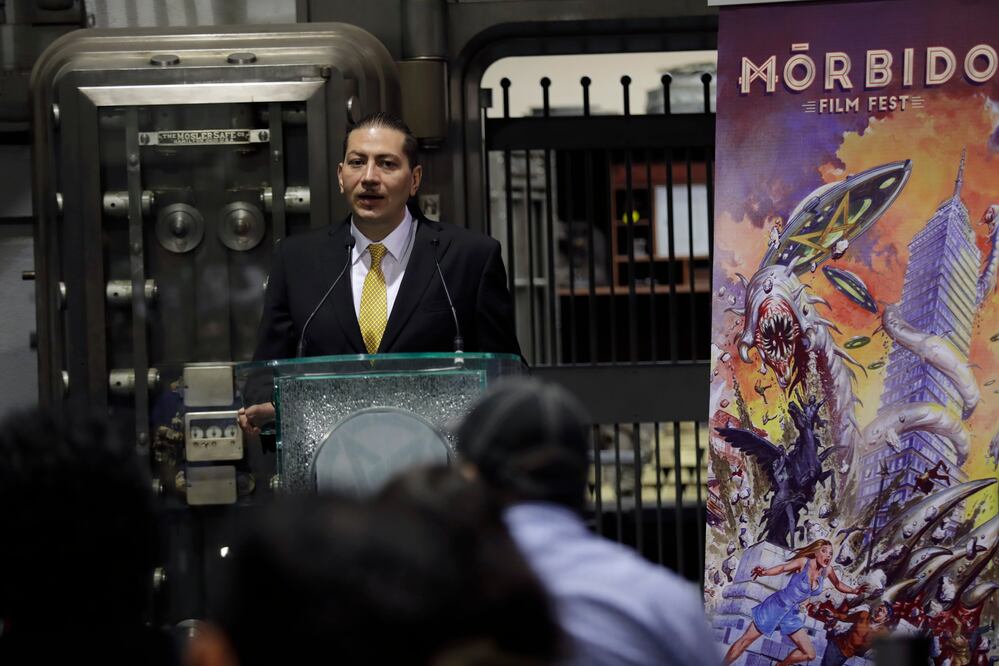 Hasta marzo o abril próximo, indicó el creador Pablo Guisa, comenzaría la introducción de materiales propios que ya están en la estufa (IVAN STEPHENS EL UNIVERSAL)