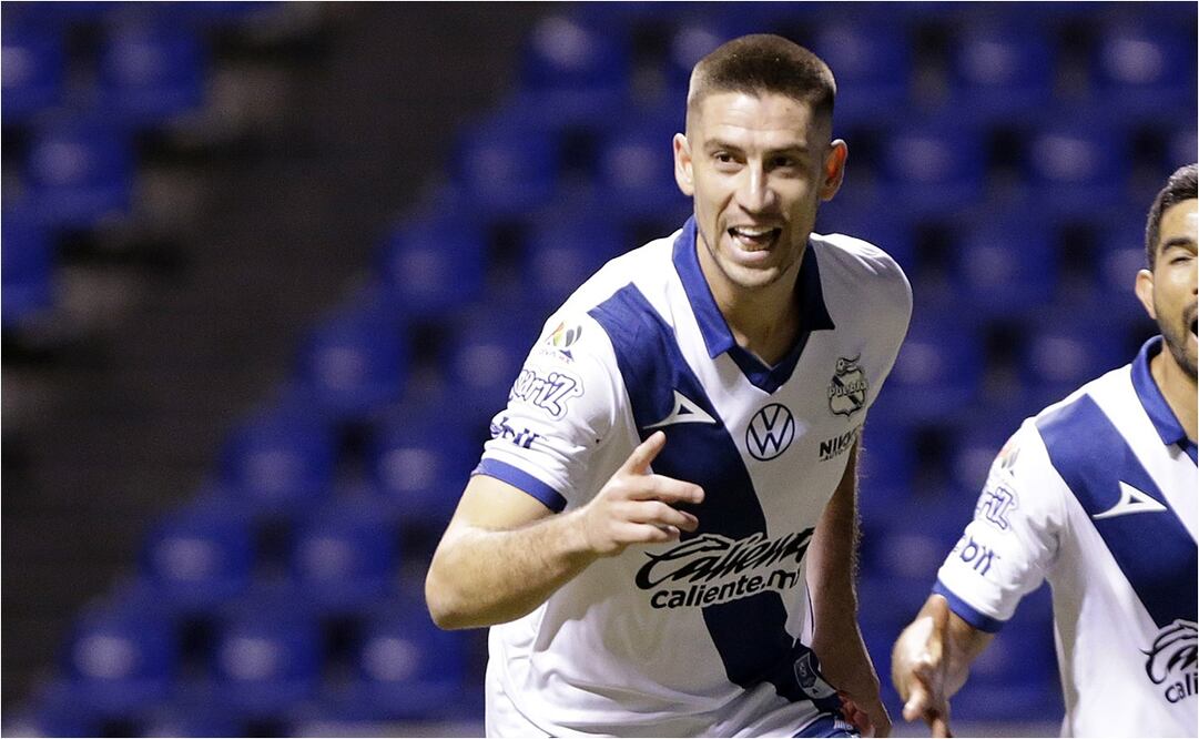 FOTO: IMAGO7 - Santiago Ormeño con la playera del Puebla