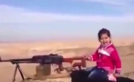 Video: Niña kurda dice haber matado a 400 yihadistas con ametralladora