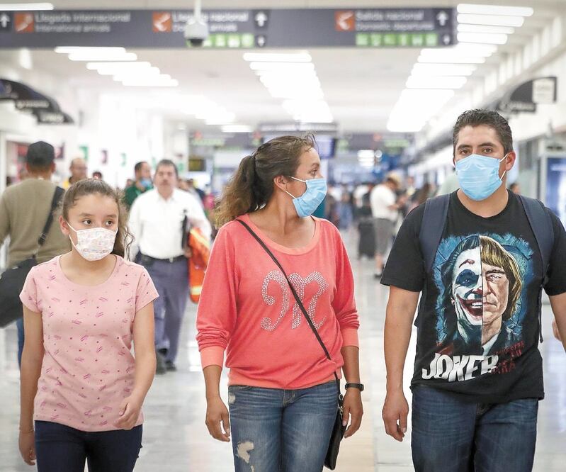 El brote del coronavirus ha provocado que la población extreme medidas y las empresas se ajustan a las acciones de prevención recomendadas por las autoridades sanitarias, con el objetivo de frenar los contagios. DIEGO SIMÓN. EL UNIVERSAL