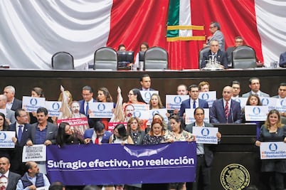 Diez horas de estira y afloja en el Palacio de San Lázaro
