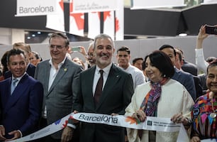 Barcelona arriba a la FIL Guadalajara con su primavera de libros y flores