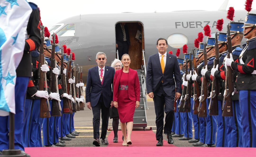 Claudia Sheinbaum llega a la IX Cumbre de la CELAC. Foto: Presidencia