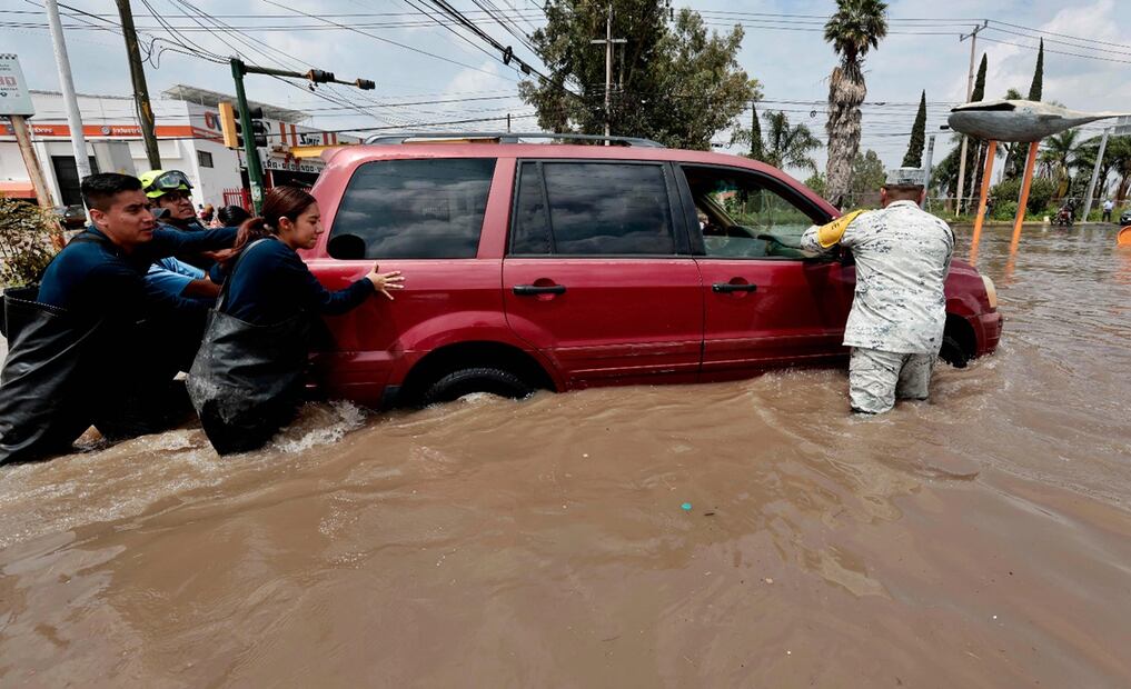 Lluvias provocaron el desbordamiento del río Arroyo Seco en Tlajomulco de Zúñiga, Jalisco, el 9 de septiembre de 2025. Foto: AFP