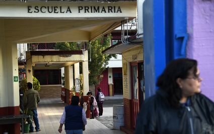Mañana reinician clases 13 escuelas afectadas por sismo en CDMX